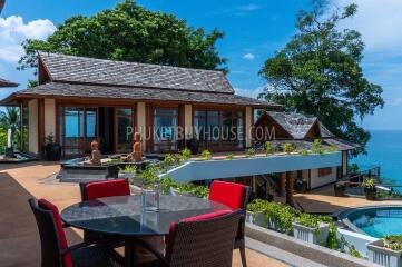 SUR6464: Luxury Villa with Sea View in Surin Area