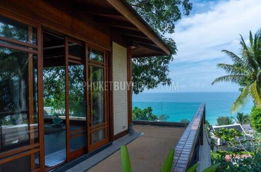 SUR6464: Luxury Villa with Sea View in Surin Area