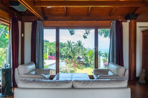 SUR6464: Luxury Villa with Sea View in Surin Area