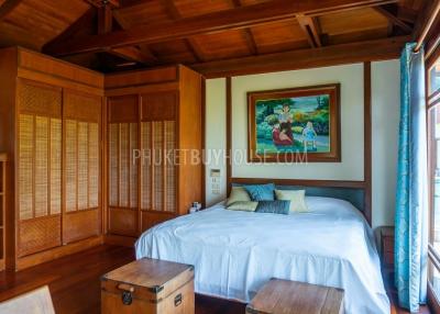 SUR6464: Luxury Villa with Sea View in Surin Area