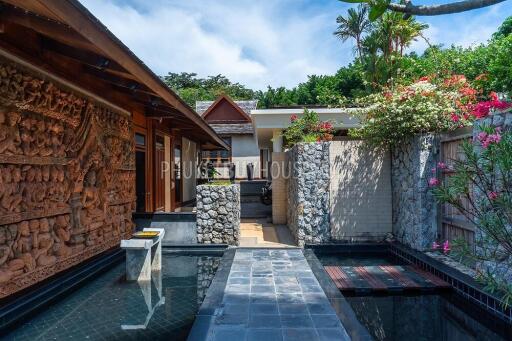 SUR6464: Luxury Villa with Sea View in Surin Area