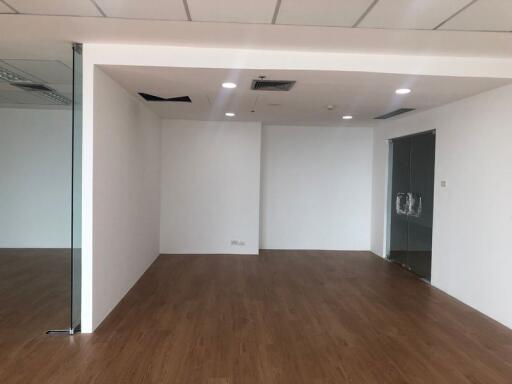 For Rent Bangkok Office Rachadapisek MRT Thailand Cultural Centre Huai Khwang