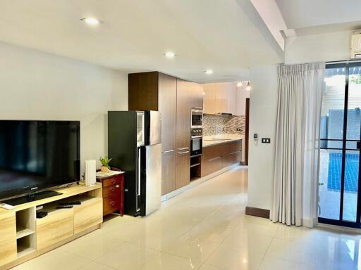 For Rent Bangkok Town House Sukhumvit BTS Thong Lo Watthana