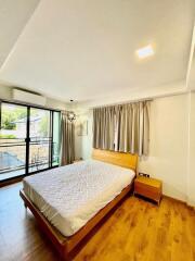 For Rent Bangkok Town House Sukhumvit BTS Thong Lo Watthana