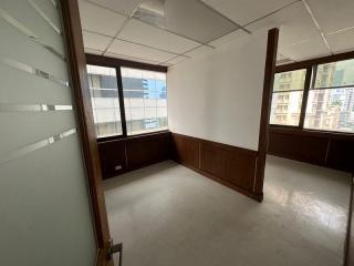 For Rent Bangkok Office Sukhumvit 21 BTS Asok MRT Sukhumvit Watthana