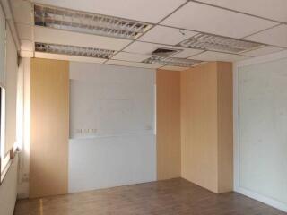 For Rent Bangkok Office Sukhumvit 21 BTS Asok MRT Sukhumvit Watthana