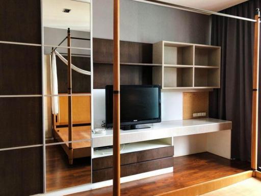 For Rent Bangkok Condo Domus 18 Sukhumvit 18 BTS Asok MRT Sukhumvit Khlong Toei