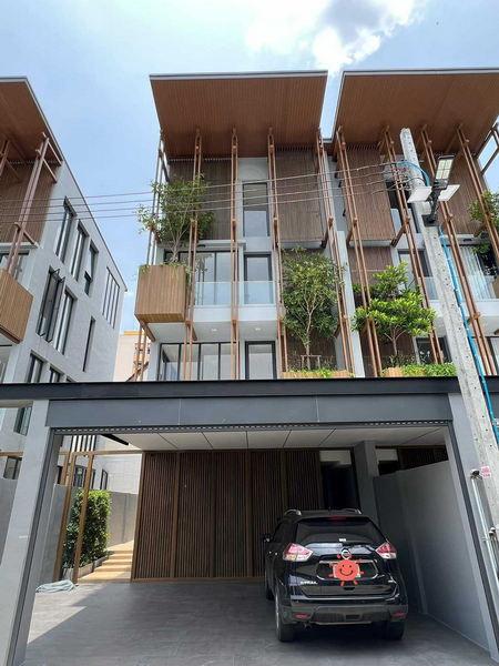 For Sale Bangkok Home Office Lat Phrao Wang Thonglang