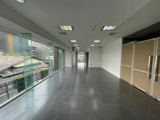 For Rent Bangkok Office Phetchaburi BTS Asok MRT Phetchaburi Ratchathewi