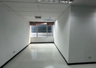 For Rent Bangkok Office Silom BTS Chong Nonsi Bang Rak