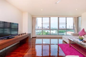 For Rent Bangkok Condo Sathorn Gallery Residences Pan BTS Sant Louis Bang Rak