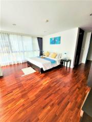 For Rent Bangkok Condo Sathorn Gallery Residences Pan BTS Sant Louis Bang Rak