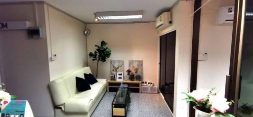 For Rent Bangkok Home Office Sukhumvit BTS Phra Khanong Khlongtoei