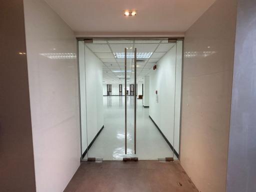 For Rent Bangkok Office Phahon Yothin BTS Ari Phaya Thai