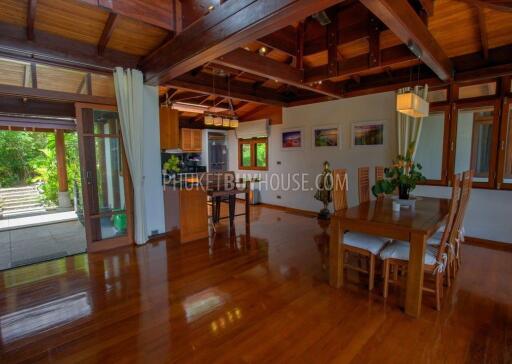 SUR6319: Western Style Villa in Surin Beach