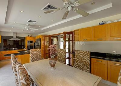 SUR6307: Family Villa in Surin Beach