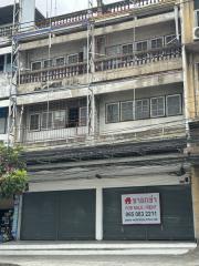 For Rent Bangkok Shophouse Sukhumvit BTS Phra Khanong Watthana