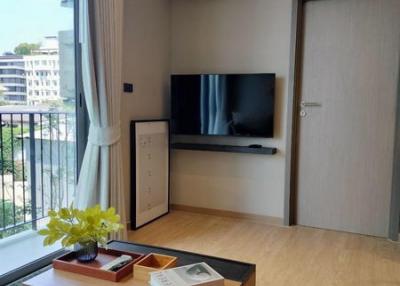 For Sale and Rent Bangkok Apartment Sukhumvit 40 BTS Thong Lo Watthana