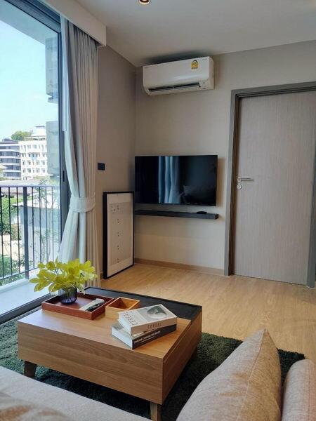 For Sale and Rent Bangkok Apartment Sukhumvit 40 BTS Thong Lo Watthana