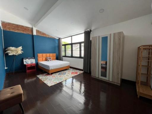 For Rent Bangkok Town House Petchaburi Ratchathewi