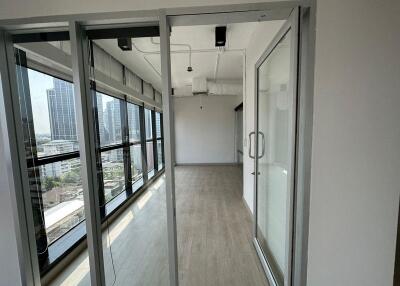 For Rent Bangkok Office Sukhumvit BTS Ekkamai Watthana