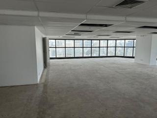 For Rent Bangkok Office Sukhumvit BTS Ekkamai Watthana