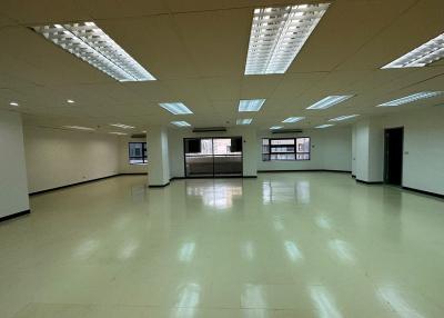 For Rent Bangkok Office Langsuan BTS Chit Lom Pathum Wan