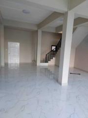 For Rent Bangkok Shophouse Ramkhamhaeng Saphan Sung