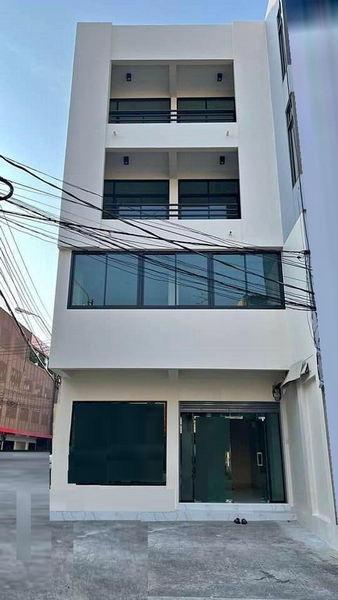 For Rent Bangkok Shophouse Ramkhamhaeng Saphan Sung