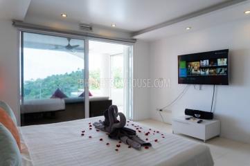 KAT6255: Luxury Penthouse on the 1-st Line with a Fantastic Sea View of Kata Bay