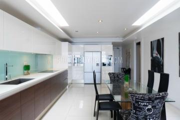 KAT6255: Luxury Penthouse on the 1-st Line with a Fantastic Sea View of Kata Bay