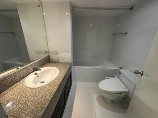 For Rent Bangkok Condo Baan Suanpetch Sukhumvit 39 BTS Phrom Phong Watthana