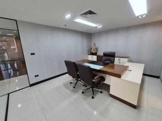 For Rent Bangkok Office Si Phraya BTS Sala Daeng Bang Rak