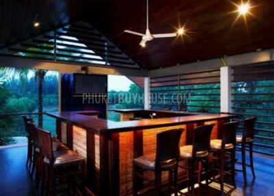 BAN6237: Spacious Apartments within walking distance to the Andaman Sea
