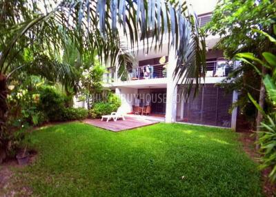 BAN6237: Spacious Apartments within walking distance to the Andaman Sea