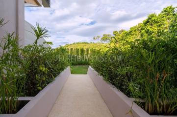 RAW6227: Elegant Modern Villa within Walking Distance to the Sea in Rawai Area