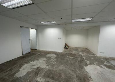 For Rent Bangkok Office Wireless BTS Phloen Chit Pathum Wan