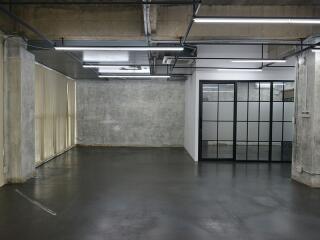 For Rent Bangkok Office Sukhumvit BTS Phrom Phong Watthana