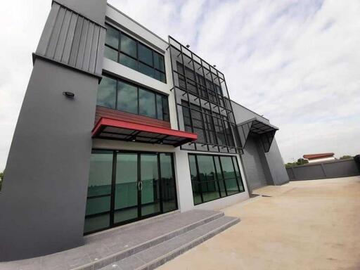 For Sale Pathum Thani Factory  Lam Luk Ka