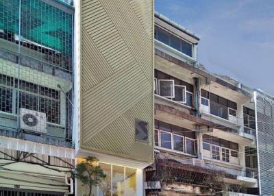 For Sale Bangkok Shophouse Sukhumvit BTS Phrom Phong Khlong Toei