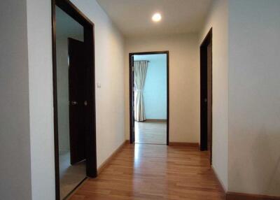 For Rent Bangkok Condo Y.O. Place Sukhumvit 22 BTS Phrom Phong MRT Queen Sirikit National Convention Center Khlong Toei