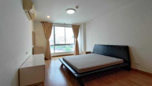 For Rent Bangkok Condo Y.O. Place Sukhumvit 22 BTS Phrom Phong MRT Queen Sirikit National Convention Center Khlong Toei