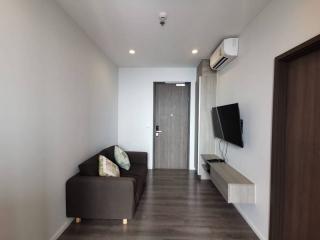 For Sale Bangkok Condo Whizdom Essence Sukhumvit BTS Punnawithi Phra Khanong