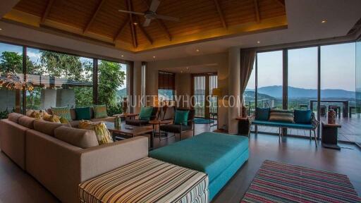 LAY6180: Charming villa with indescribable sea views in the silence of a tropical forest near Layan Beach