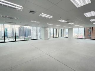 For Rent Bangkok Office Petchburi BTS Asok MRT Petchburi Rachatewi