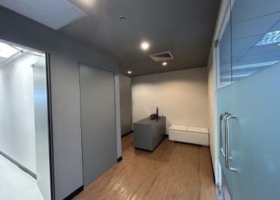 For Rent Bangkok Office Phaholyothin BTS Ha Yaek Lat Phrao MRT Paholyothin Chatuchak