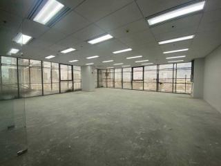 For Rent Bangkok Office Sukhumvit BTS Bang Chak Phra Khanong