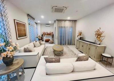 For Sale Bangkok Single House Nantawan Rama 9 - New Krungthepkreetha Krungthep Kreetha Saphan Sung