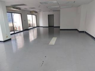 For Rent Bangkok Office Lang Suan BTS Chid Lom Pathum Wan