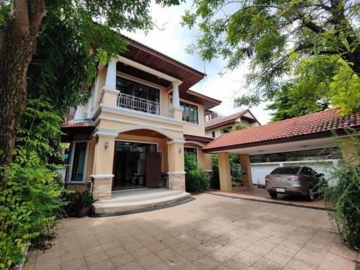 For Rent Bangkok Single House Ekkamai BTS Ekkamai Watthana
